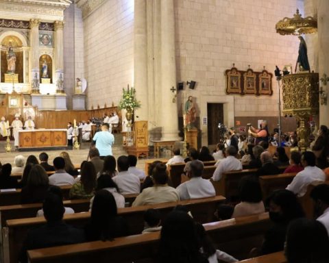 Saltillo: Diócesis eleva precios de bodas, bautizos, XV años y otras ceremonias