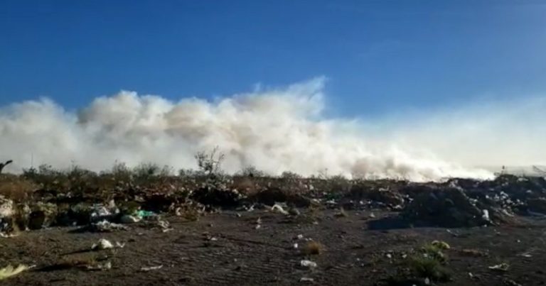 Incendio Relleno sanitario Parras