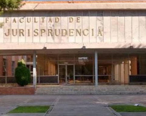 Niño de 11 años comienza su licenciatura en Saltillo, Coahuila
