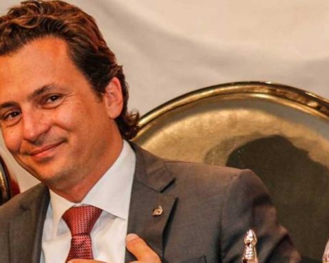 Emilio Lozoya, exdirector de Pemex, consiguió una suspensión provisional.