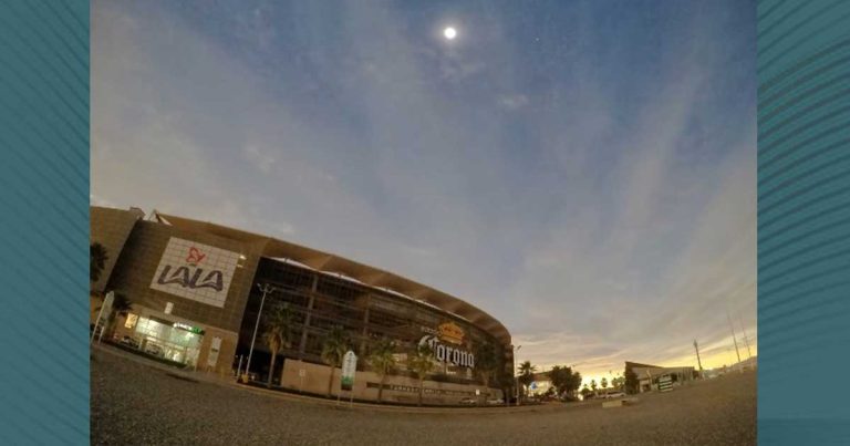 El TSM recibió a miles de aficionados por el eclipse.