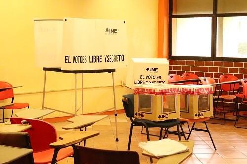 Se preparan para las elecciones del 2 de junio.