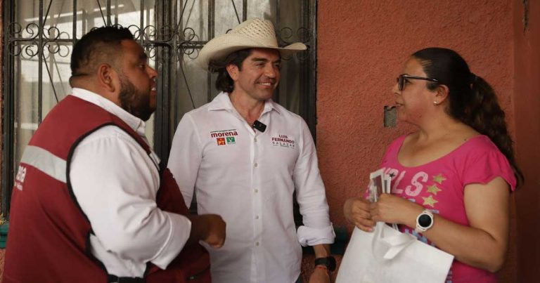 El recorrido de Luis Fernando este viernes fue en Saltillo.