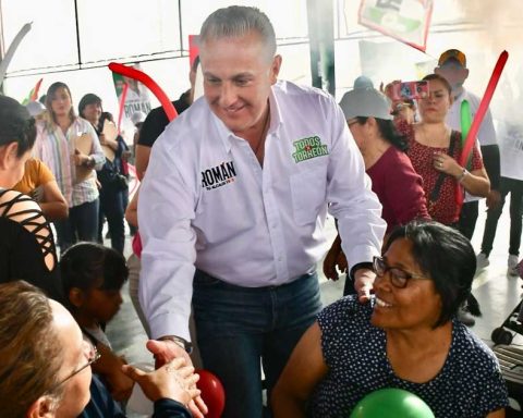 Román Cepeda estuvo en la colonia Sol de Oriente.