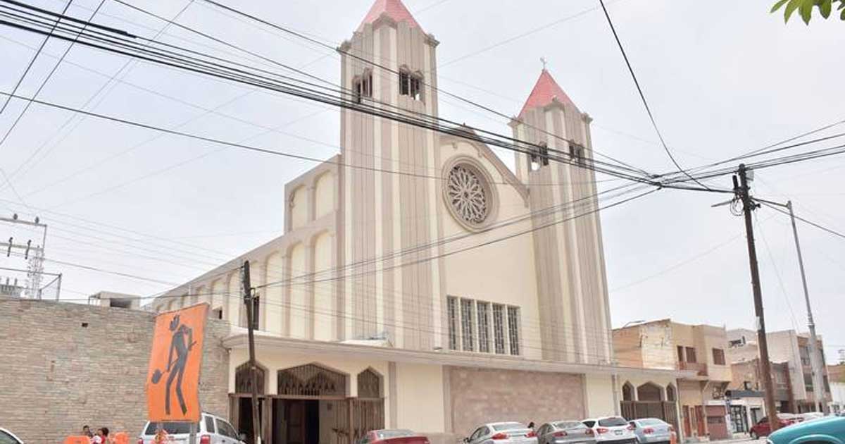 Al retirar el cableado se mejorará la imagen del centro histórico de Torreón.