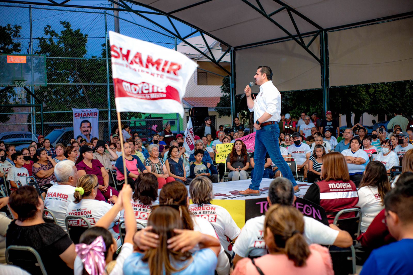 Shamir Fernández Hernández, candidato por la Coalición Sigamos Haciendo Historia en Coahuila (MORENA y PT).