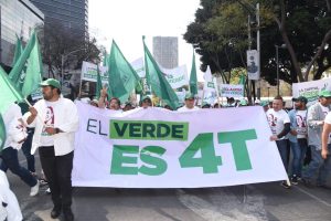 El Verde es 4T.