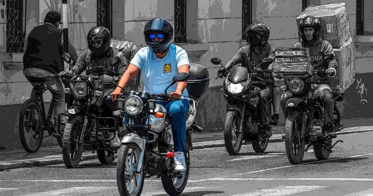 Motociclistas en Saltillo