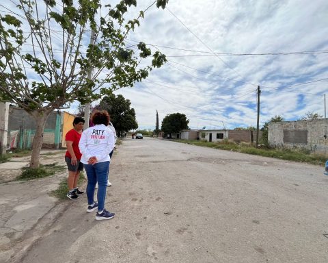 Paty Quistián recorre el municipio.