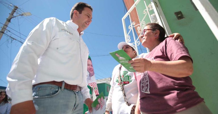 Javier Díaz, candidato a la alcaldía de Saltillo.