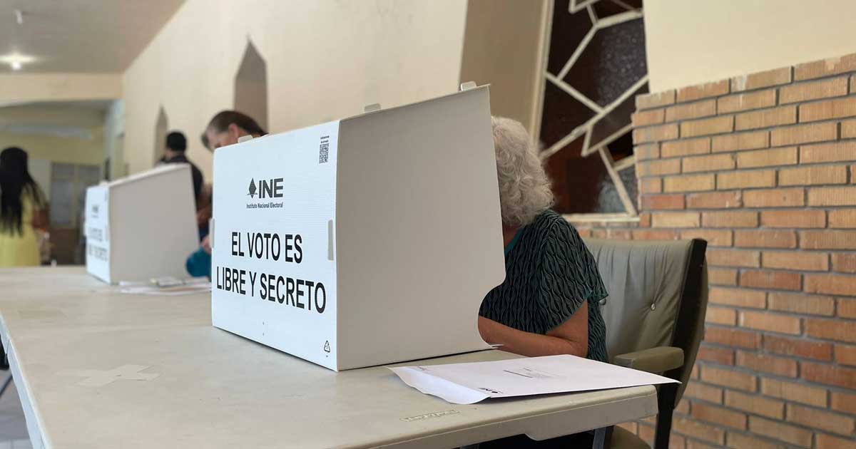 Voto anticipado en asilo Torreón