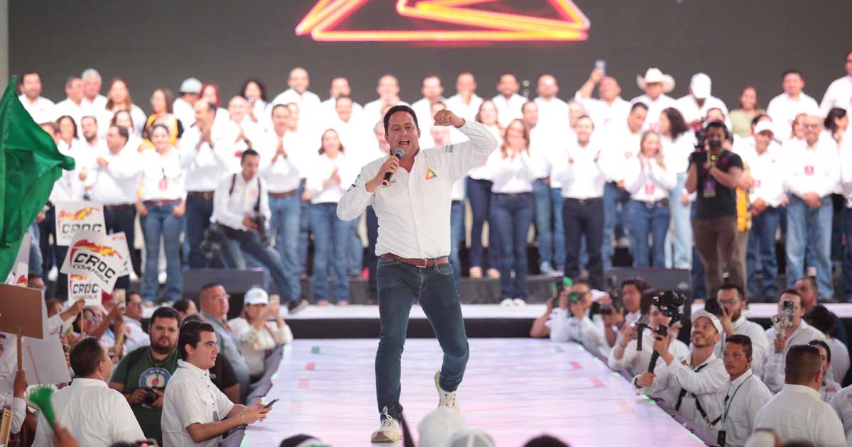 Javier Díaz, candidato a la alcaldía de Saltillo.