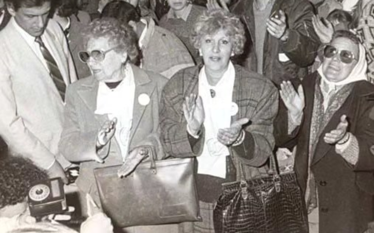 Madres de Plaza de Mayo