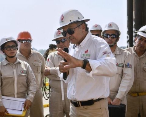 Petróleos Mexicanos (PEMEX) ha incrementado el procesamiento de crudo en un 82%