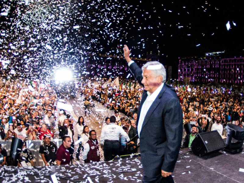 Adiós en el zócalo