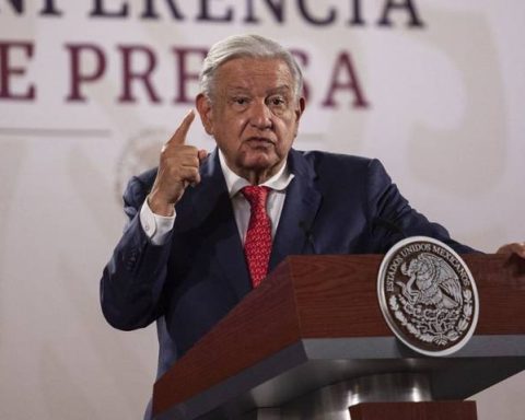 AMLO