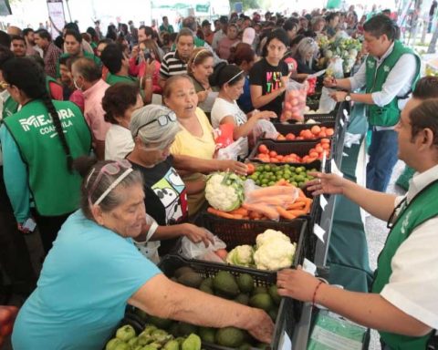 Arranca en Saltillo “Mercadito Mejora en tu Colonia”