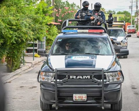 Patrullas d ela Policía Estatal de Coahuila.