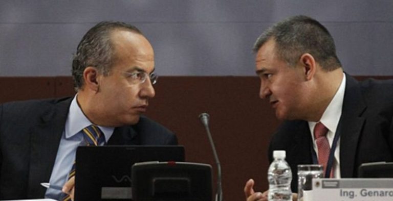 Felipe Calderón y Genaro García Luna