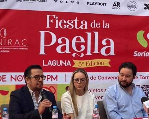 Rueda de prensa del anuncio de la Fiesta de la Paella en Torreón.