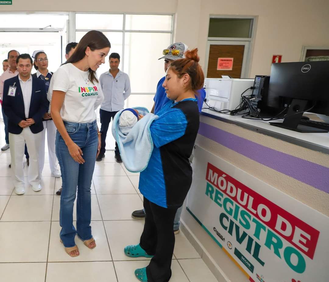 Inaugura Paola Rodríguez López módulos en Allende y Cuatrocienegas