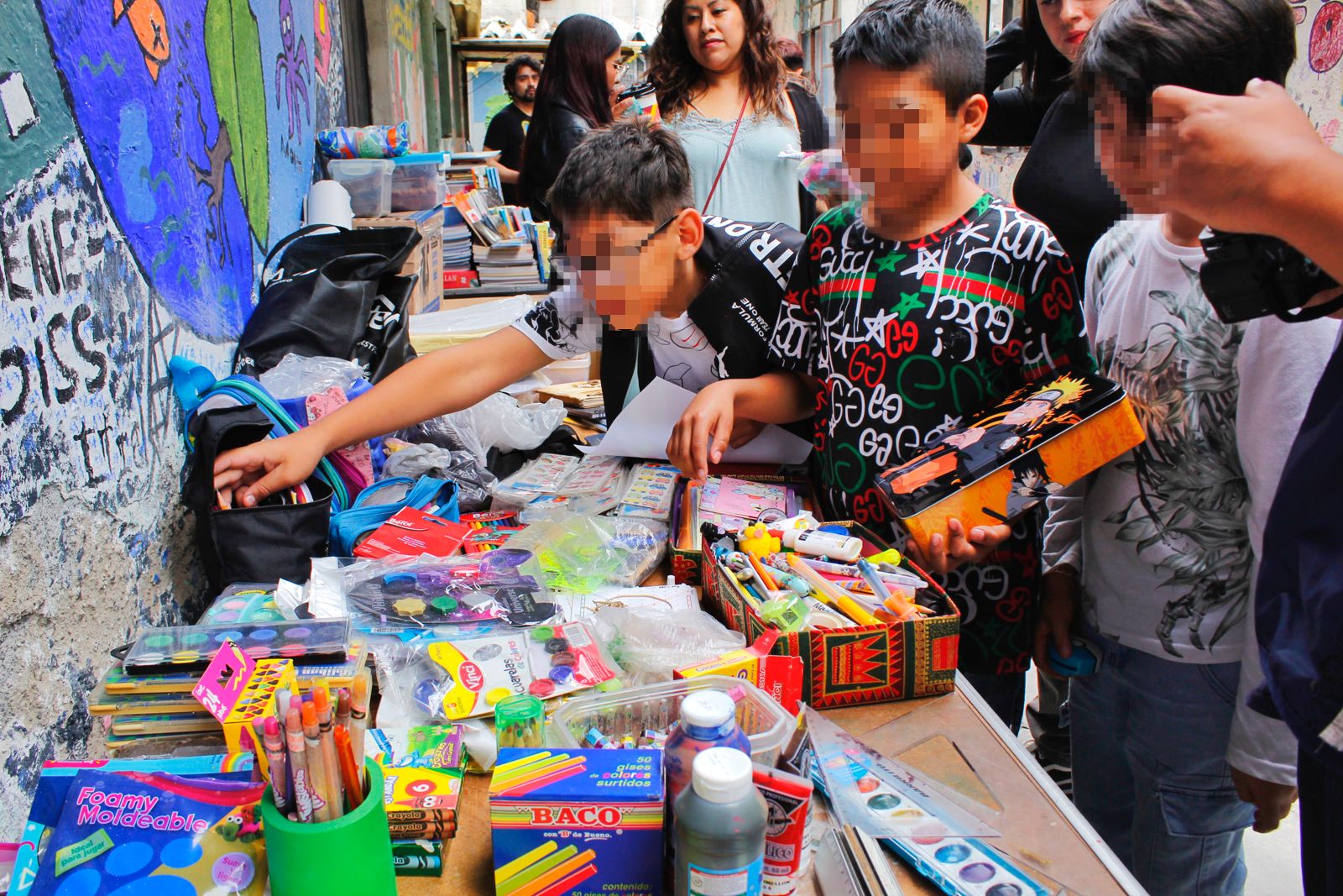 Niños de Tepito reciben clases de arte