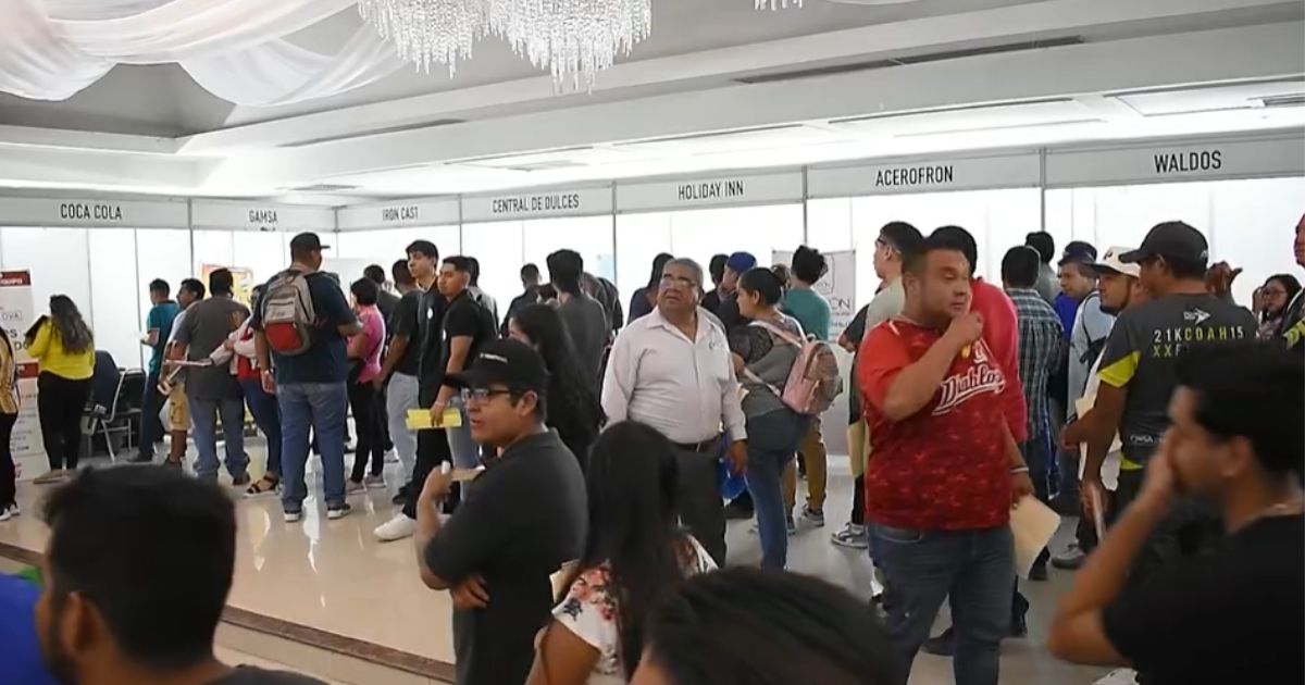 Ofertan más de 600 vacantes en la Feria del Empleo en Monclova