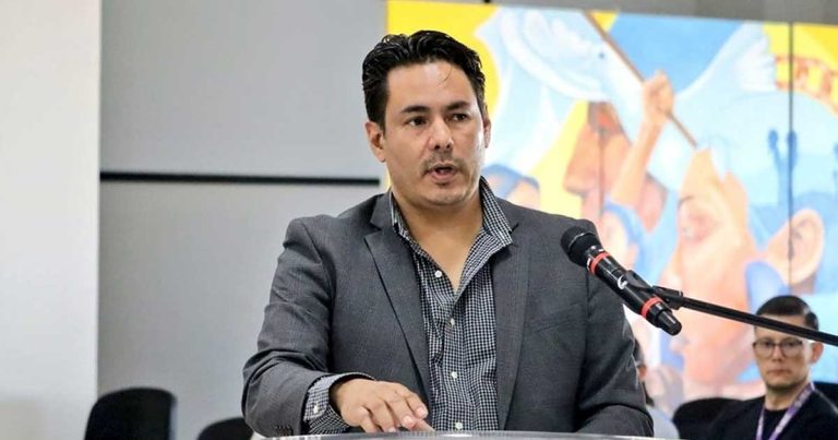 Rodrigo Paredes, consejero presidente del IEC