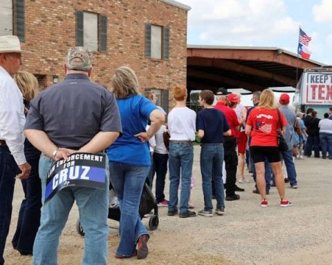 Condados de mayoría mexicana en Texas se vuelcan con Trump