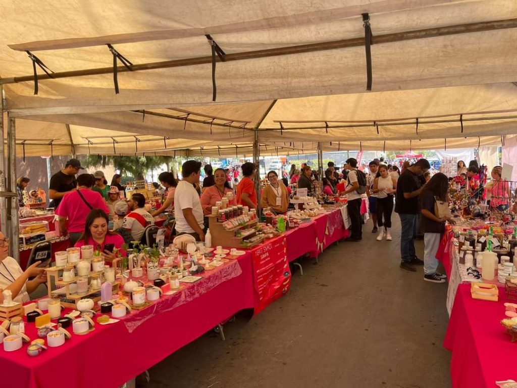 En el Paseo Colón se instalan las muejres emprendedoras