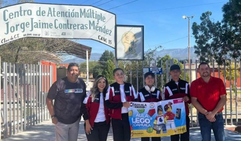 Estudiantes de Monclova participan en Mundial de Robótica en Turquía