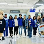 Reciben a estudiantes de Torreón tras conquistar oro en competencia de ciencia en Indonesia