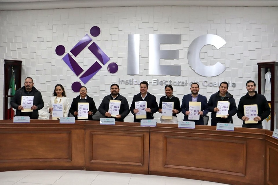 Entregan cuadernillos en braille en el IEC