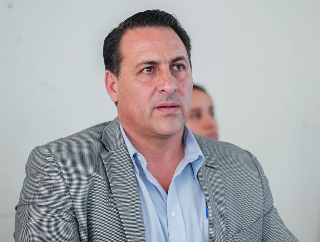 Alejandro Garza del Valle, director