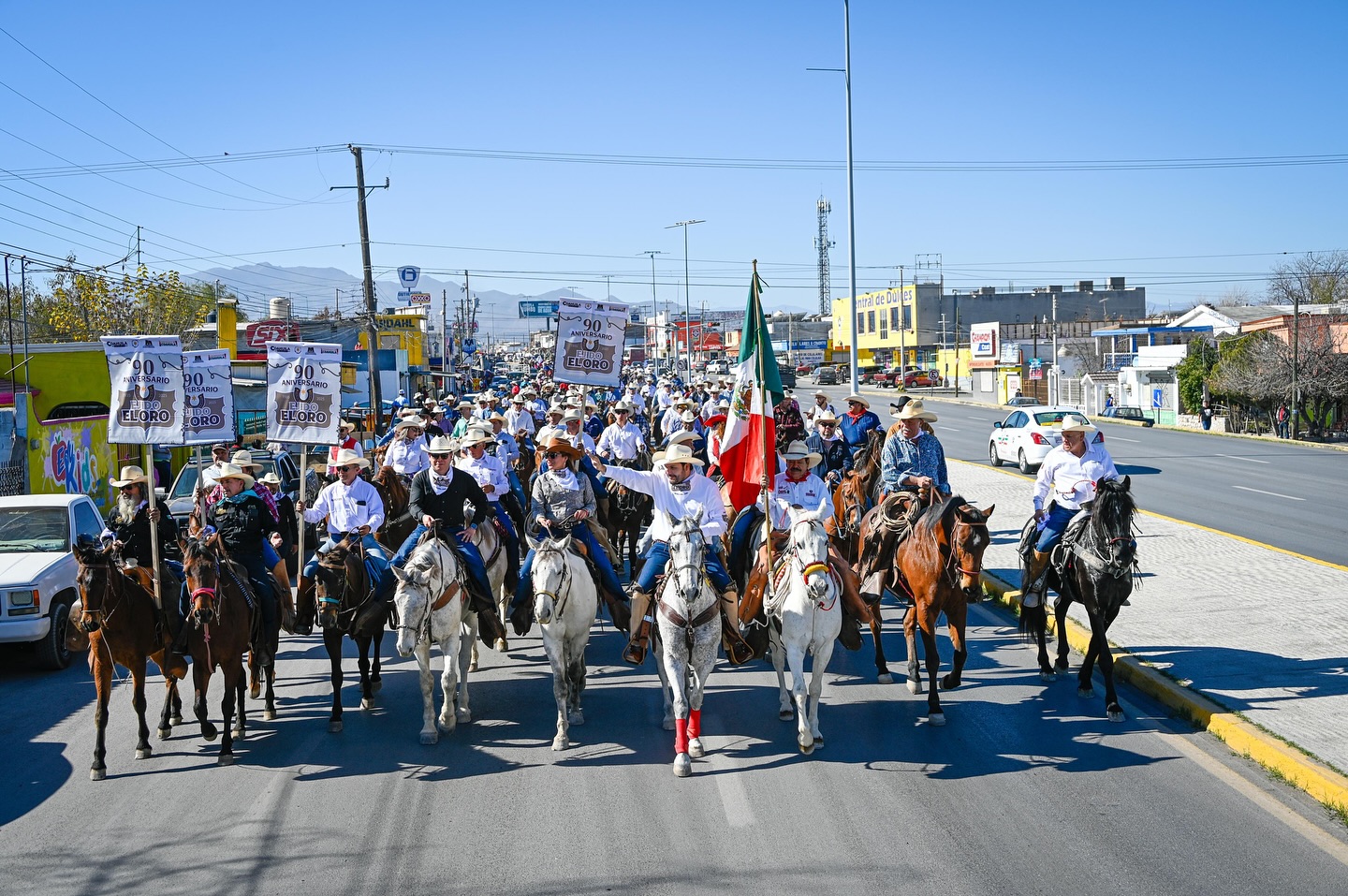 Se realizó con éxito la cabalgata del Ejido El Oro