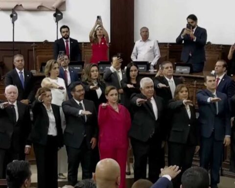 Magistrados y jueces rindieron protesta.