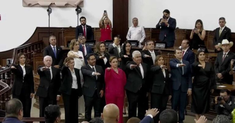 Magistrados y jueces rindieron protesta.