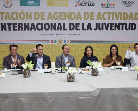 Presentación de la Agenda de la Juventud en Coahuila.