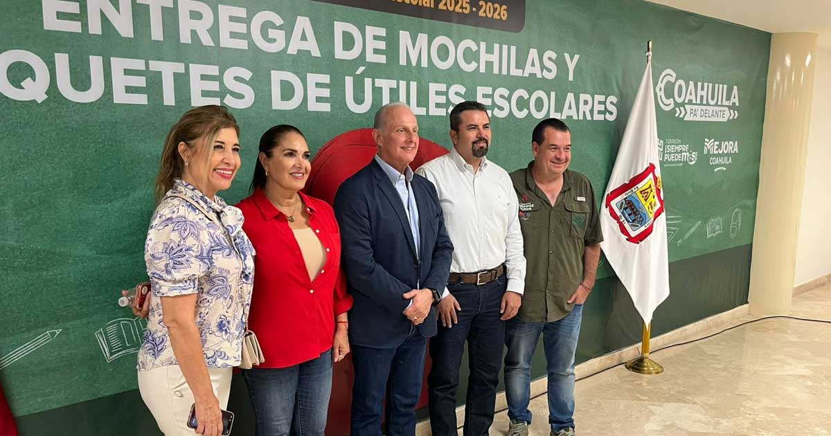 Alcalde de Torreón Román Cepeda y otros funcionarios.