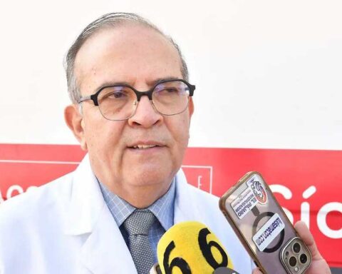 Director del Hospital General, Carlos Acevedo