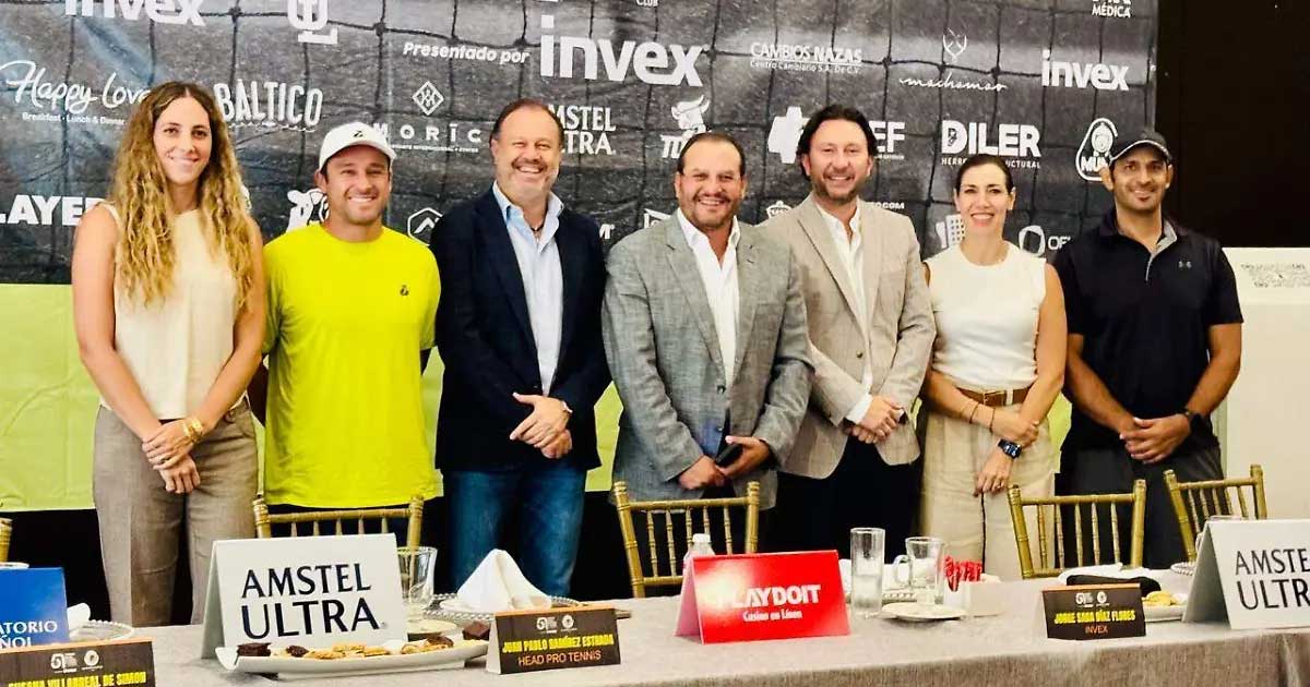 Miembros del Campestre Torreón en conferencia de prensa.