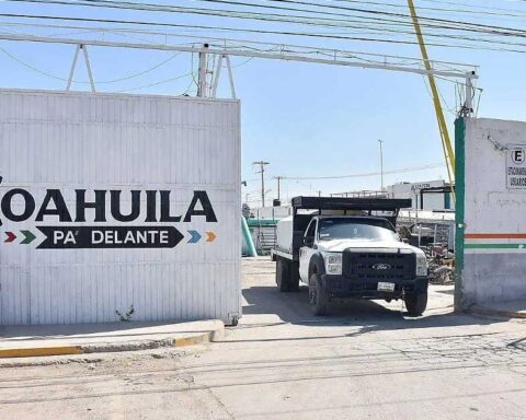 Portón de las instalaciones de SIMAS Rural.