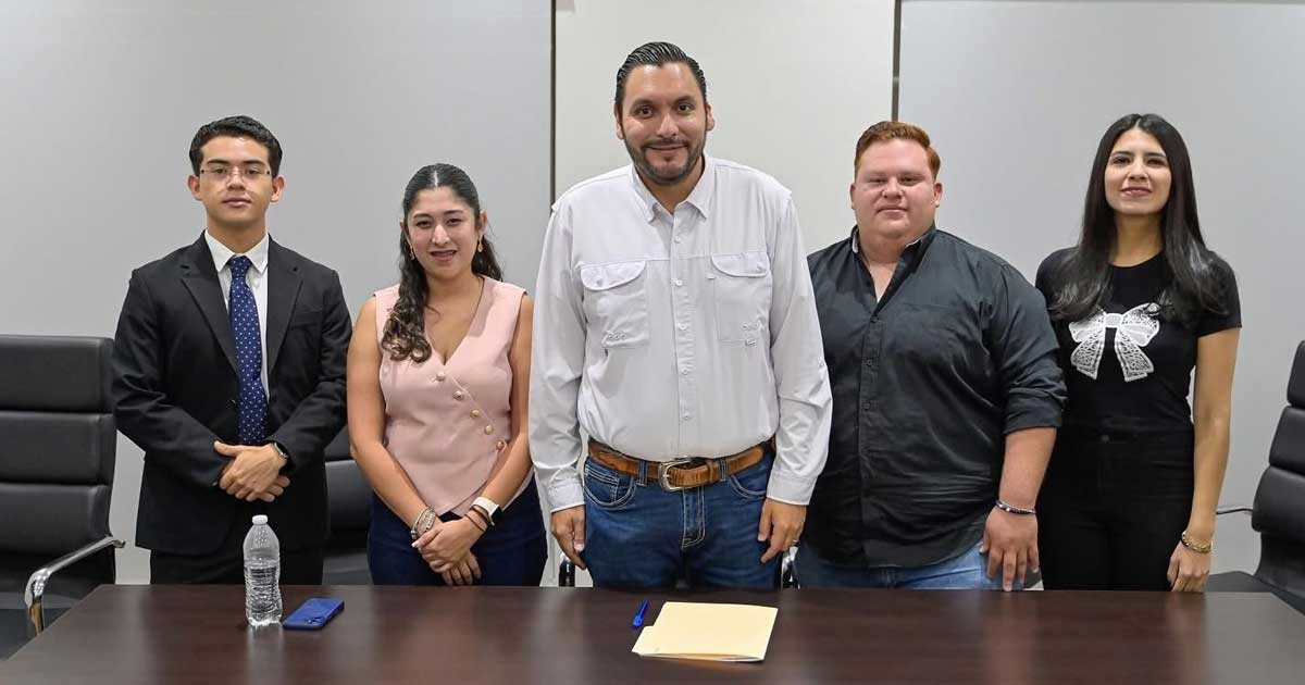 Alcalde de Monclova Carlos Villarreal y otros funcionarios.