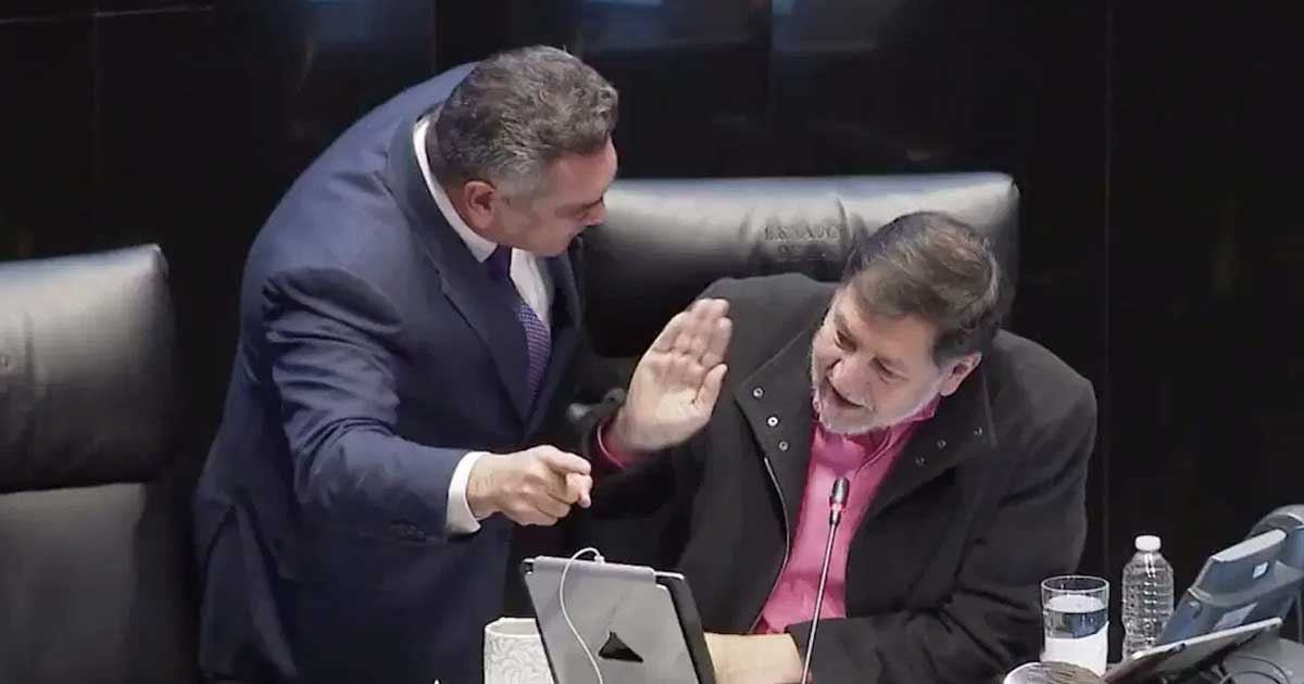 Alito Moreno y Gerardo Fernández Noroña en el Senado.