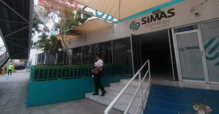 Vista exterior de las oficinas de SIMAS Torreón.