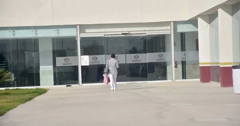 Fachada del hospital del ISSSTE.