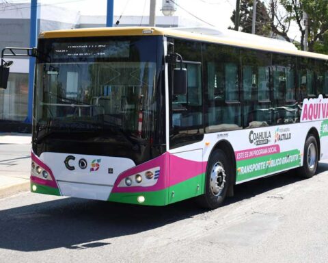 Autobús de Aquí Vamos Gratis en Saltillo