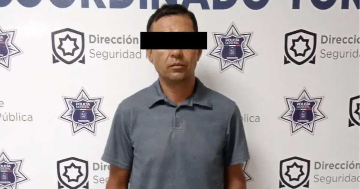 Hombre detenido por exhibicionismo en Torreón.