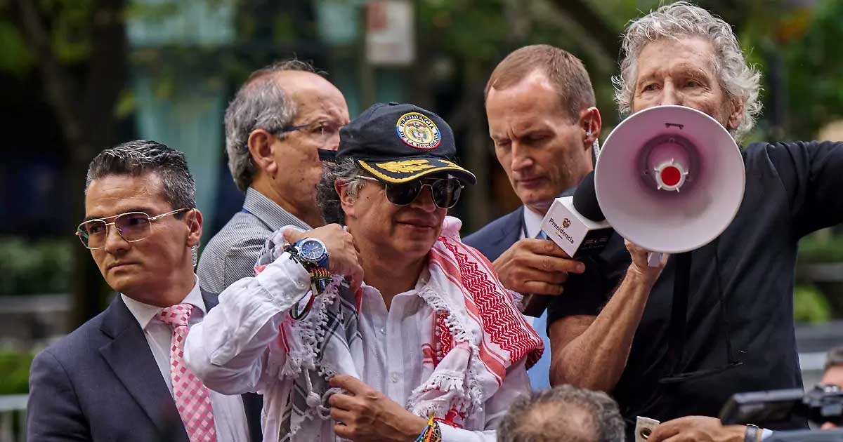 El presidente de Colombia Gustavo Petro en una manifestación Pro Palestina.