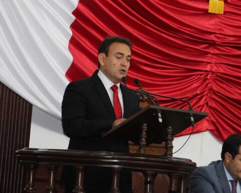 Diputado Álvaro Moreira.